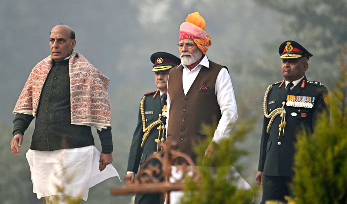 सुख चैन की जिंदगी जियो, रोटी खाओ, वरना मेरी गोली तो है ही…, पाकिस्तान को PM Modi की चेतावनी