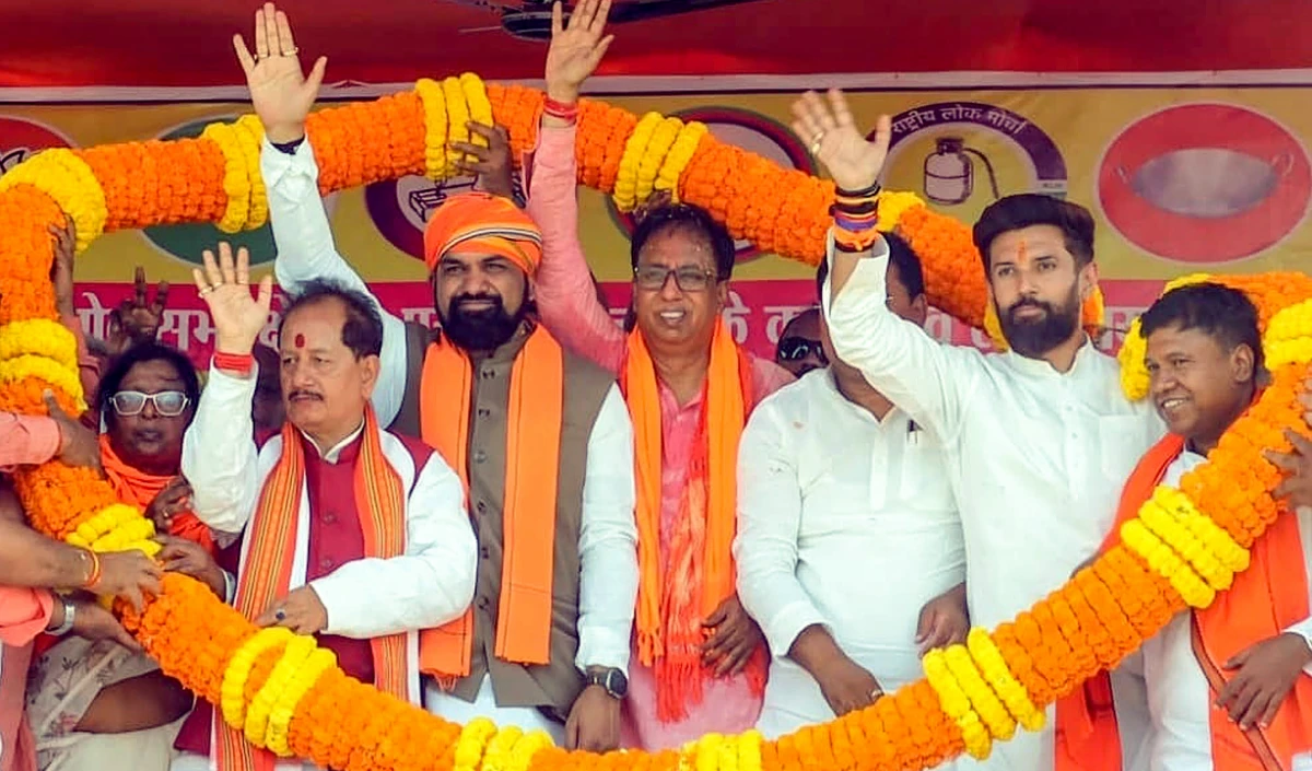 BJP ने कर दिया बड़ा दावा, कहा- बिहार में 220 से ज़्यादा सीटें जीतेगा NDA