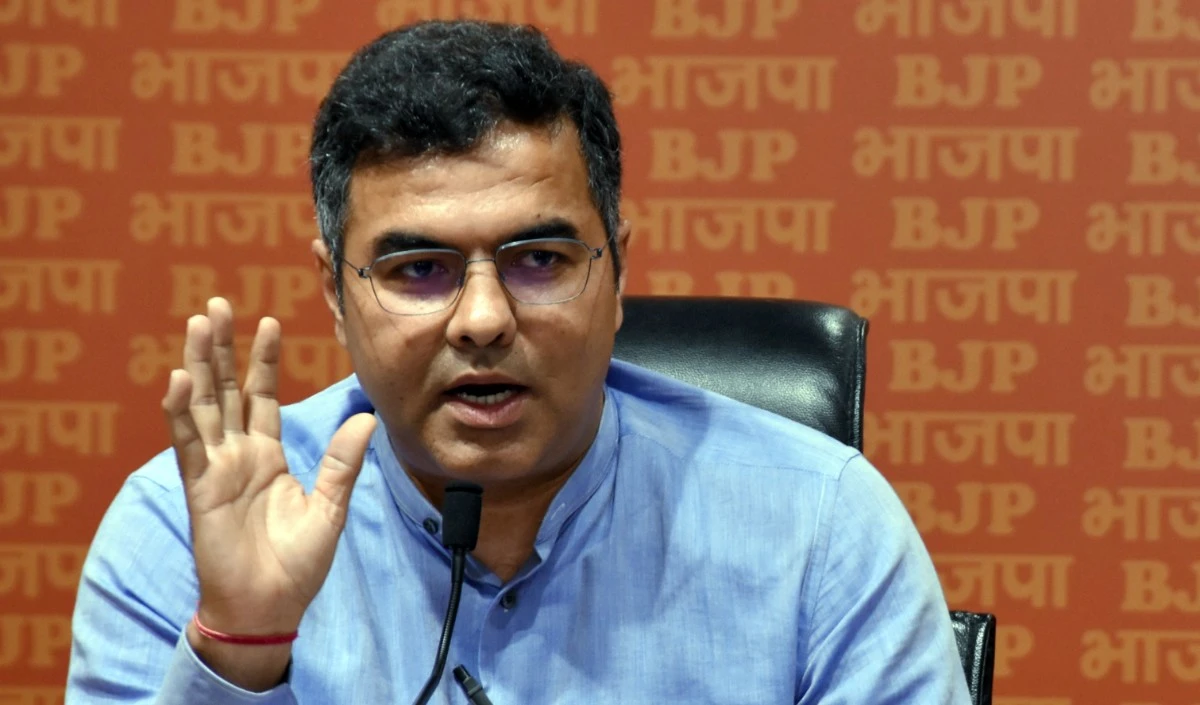 पूरी दिल्ली में 40-50 सायरन लगाएगी सरकार… हवाई हमले के परीक्षण पर बोले मंत्री प्रवेश वर्मा