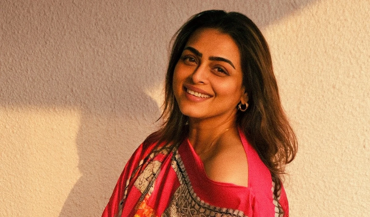 Bollywood wrap Up | एक्ट्रेस शिल्पा शिरोडकर हुई कोविड पॉजिटिव, उर्वशी रौतेला ने करवाई भारत की बेइज्जती!