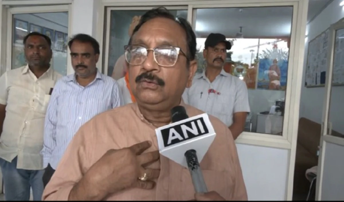 भाषाई भूल थी, मैं बहन सोफिया और देश से हाथ जोड़कर माफी मांगता हूं… MP के मंत्री विजय शाह का फिर आया माफीनामा
