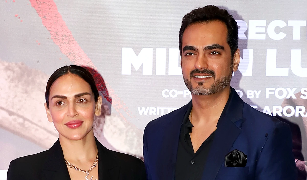 Bollywood Wrap Up | तलाक के एक साल बाद एक्स हस्बैंड संग घूमने निकलीं ईशा देओल,  रत्ती भर नहीं घटा कमल हासन का स्टारडम