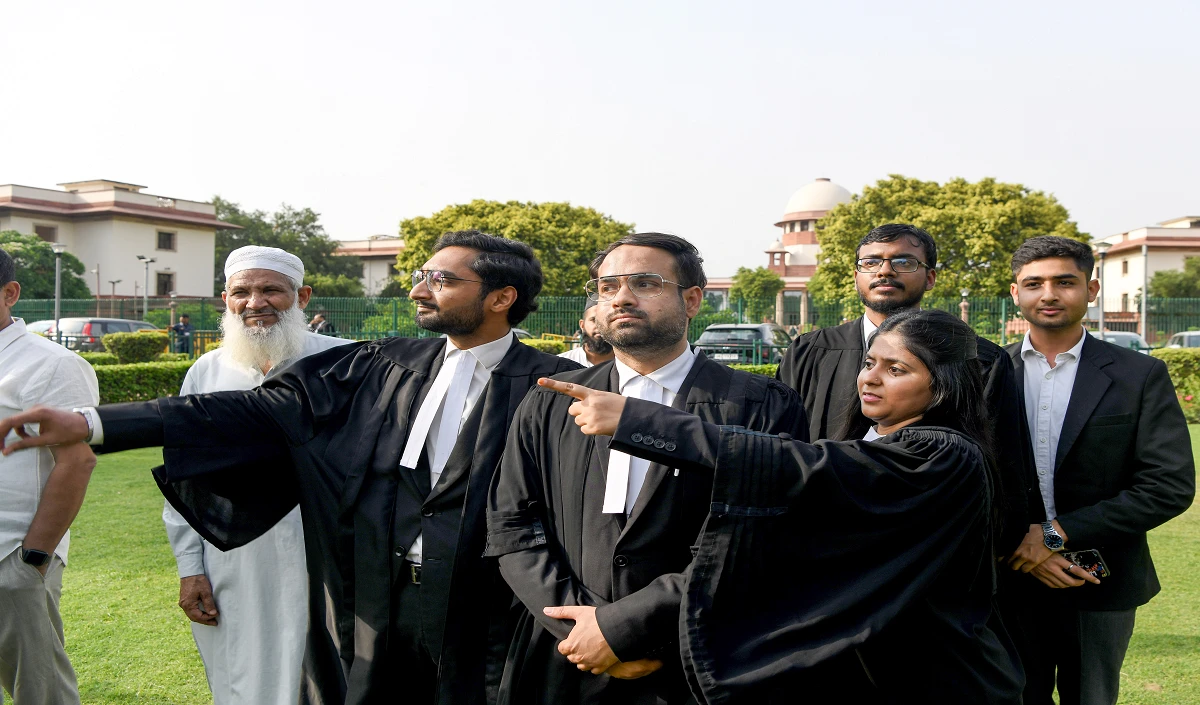 वकीलों को गर्मी में नहीं पहनना होगा काला कोट, दिल्ली बार एसोसिएशन ने दी छूट