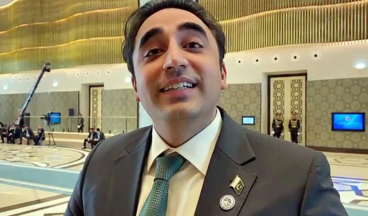 Prabhasakshi NewsRoom: भारत को वांछित अपराधी सौंपने पर राजी हुए Bilawal Bhutto, Pakistan में मचा सियासी तूफान