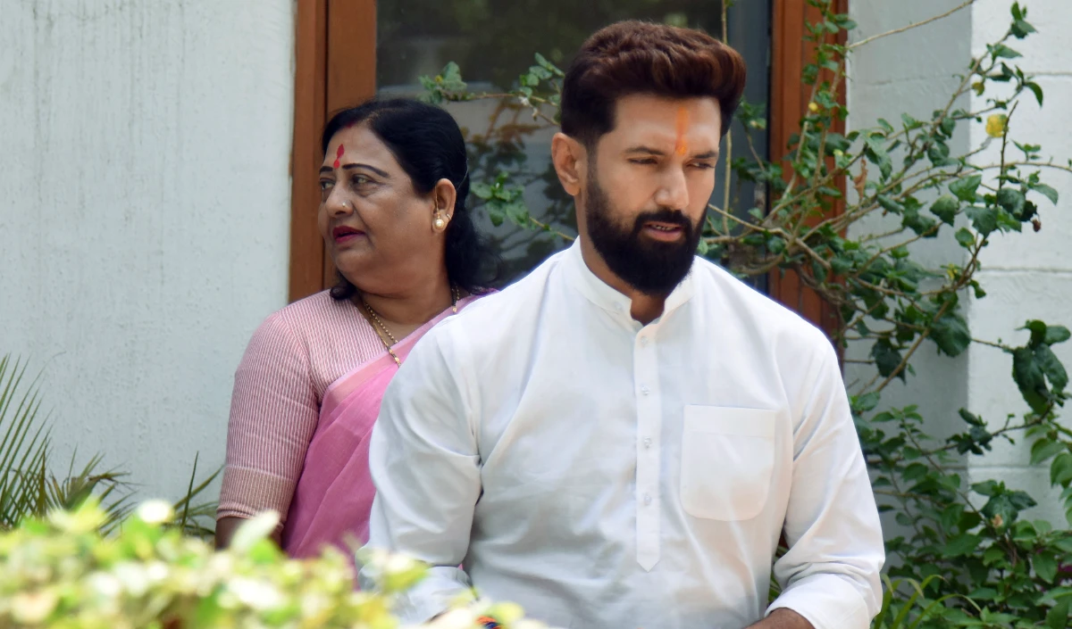 कम से कम संसद तो चलने दें, सरकार चर्चा के लिए तैयार… विपक्ष के हंगामे पर बोले चिराग पासवान