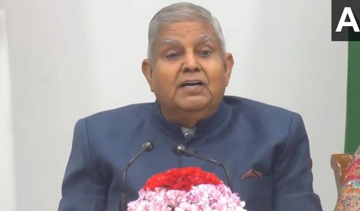 उपराष्ट्रपति जगदीप धनखड़ ने दिया इस्तीफा,  2027 तक था कार्यकाल