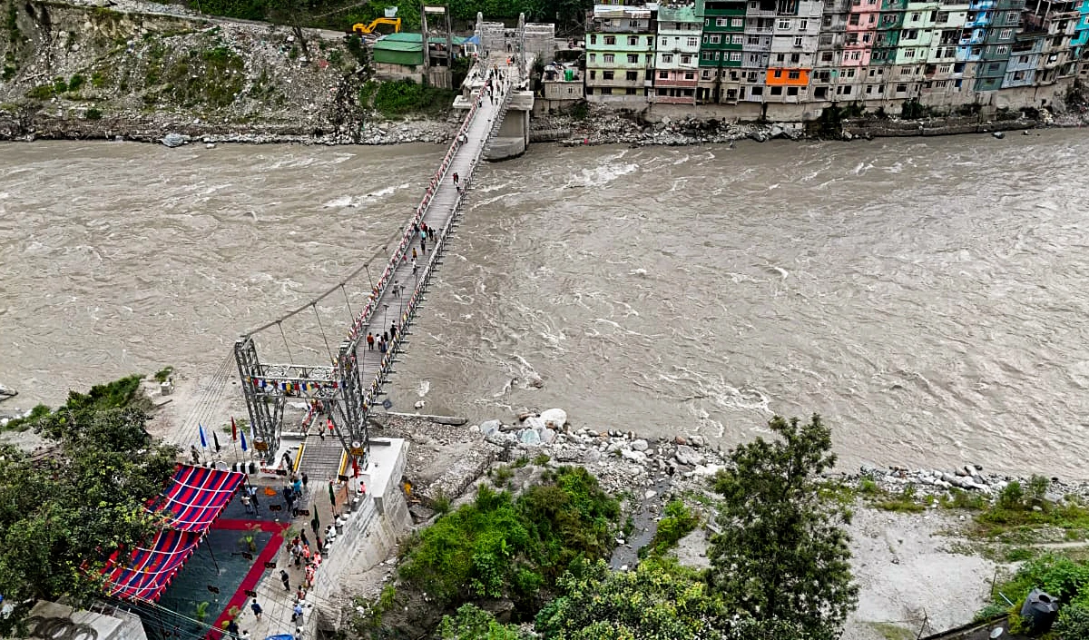 नेपाल-चीन सीमा पर बाढ़ के कारण नौ लोगों की मौत, 20 अन्य लापता