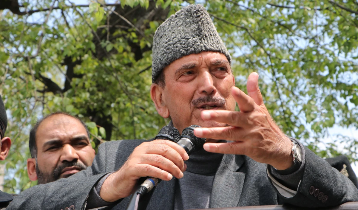 ‘हमारे बीच जो भाईचारा था वह अब खत्म हो रहा है’, गुलाम नबी आज़ाद बोले- राजनीति अस्थायी है, लेकिन हम…