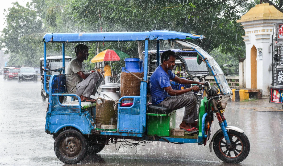 Heavy Rains Andhra Pradesh | उत्तरी आंध्र प्रदेश में  निम्न दबाव के कारण भारी बारिश की चेतावनी, जरग-तूफान और बारिश का बनेगा कॉकटेल