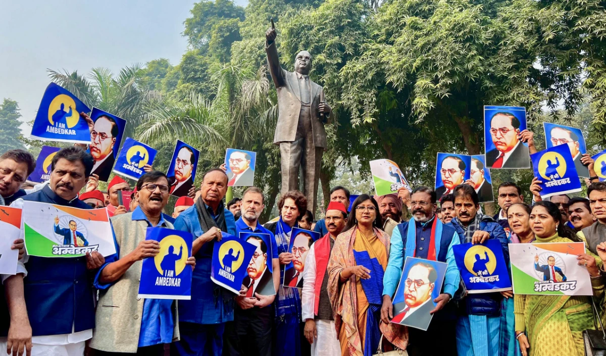 कल संसद में SIR का मुद्दा उठाएंगे इंडिया ब्लॉक के नेता, मकर द्वार पर करेंगे विरोध प्रदर्शन
