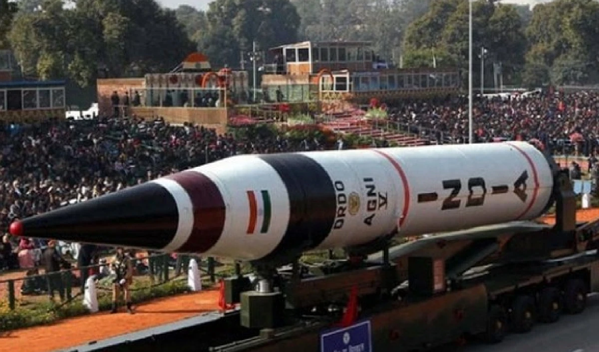 एक झटके में पाक के परमाणु अड्डे हो जाएंगे तबाह, अमेरिका के B-2 बॉम्बर्स की कहानी तो खूब सुन ली, भारत बना रहा उससे भी खतरनाक बंकर-बस्टर्स