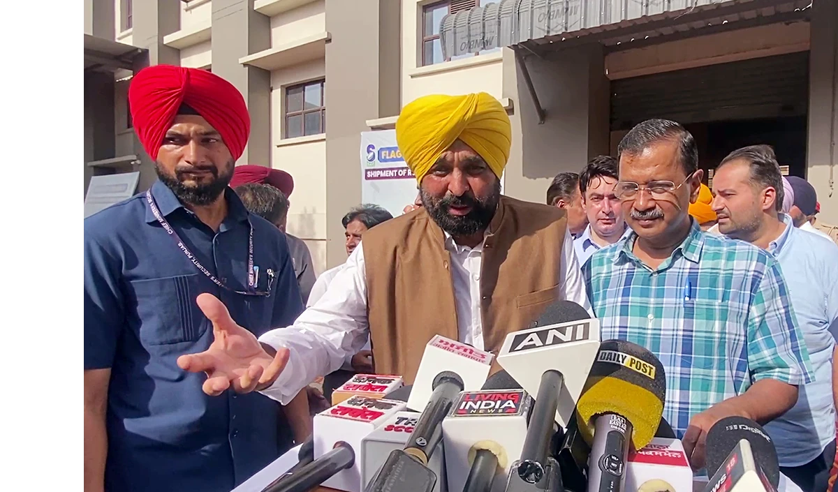 पंजाब सीएम मान और केजरीवाल के खिलाफ पुलिस शिकायत, कांग्रेस नेता बाजवा ने वीडियो से छेड़छाड़ के आरोप लगाए