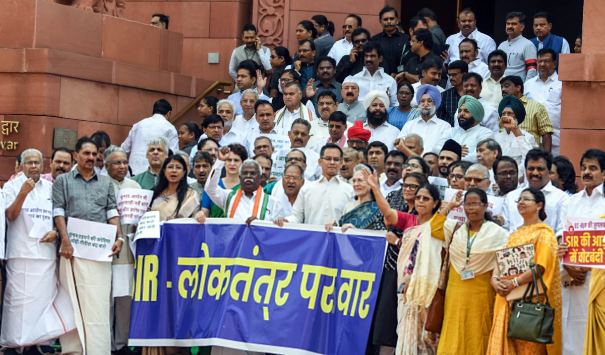 जो ‘लोकतंत्र’ सही से लिख नहीं सकते, वे लोकतंत्र का पाठ पढ़ाने निकले हैं… BJP का विपक्ष पर तंज