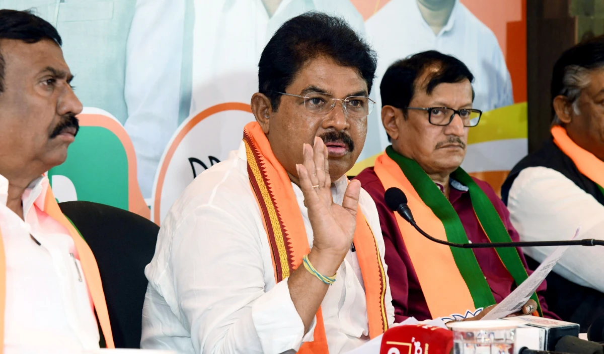 जाति जनगणना का उद्देश्य विभाजन पैदा करना है… आर अशोक ने सिद्धारमैया पर साधा निशाना