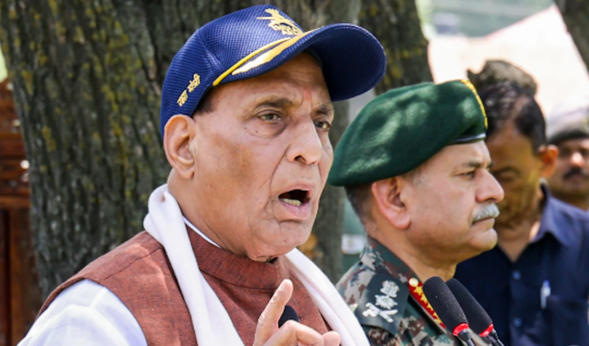 राजनाथ सिंह का पाकिस्तान पर तंज: ‘भारत शेर है, मेंढकों से नहीं लड़ता’, आतंकवाद पर होगा निर्णायक वार
