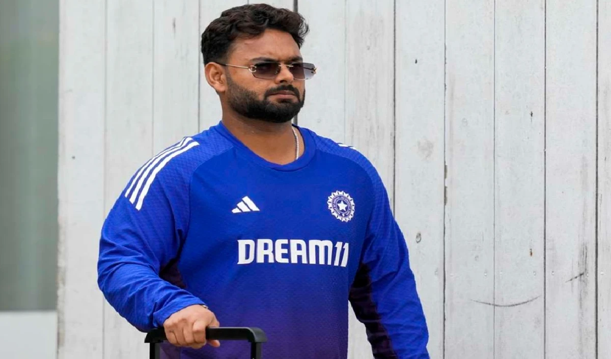 IND vs ENG 4th Test:  हार मानने को तैयार नहीं हैं ऋषभ पंत.. अब विकेटकीपर बल्लेबाज को लेकर BCCI ने दिया नया अपडेट