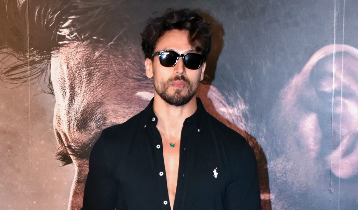 Bollywood Wrap Up | टाइगर श्रॉफ ने ‘बेपनाह’ के साथ मचाया धमाल, ‘रामायण’ टाइम्स स्क्वायर पर गूंजा राम का नाम