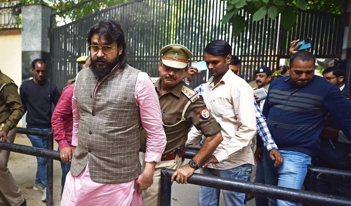 Abbas Ansari पर आ गया इलाहाबाद हाईकोर्ट का फैसला, दोषसिद्धि रद्द, सदस्यता बहाल