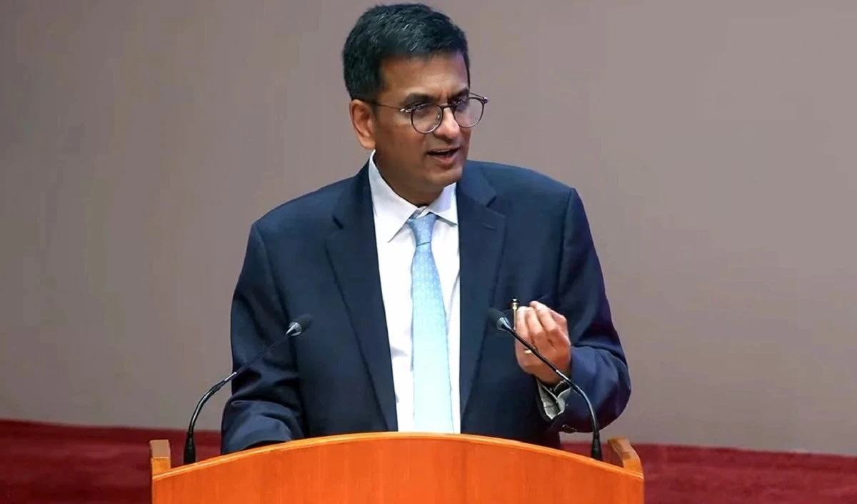 संविधान के इस लक्ष्य को साकार करना हमारे लिए महत्वपूर्ण, Ex-CJI चंद्रचूड़ ने की UCC की वकालत