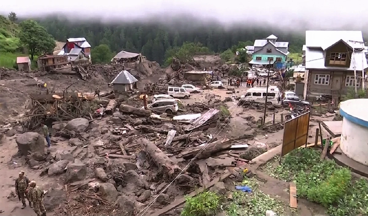 Jammu and Kashmir में बाढ़ का रौद्र रूप! रोंगटे खड़े कर देंगे तबाही के वायरल वीडियो