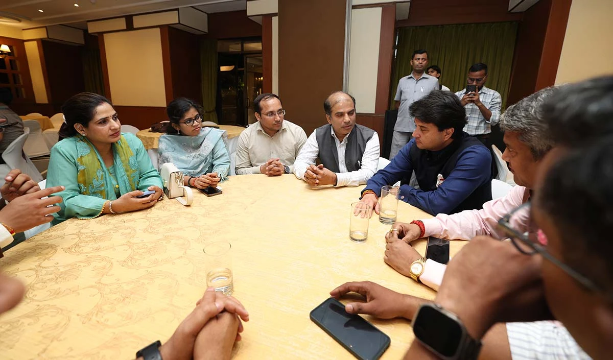 ज्योतिरादित्य सिंधिया के नेतृत्व में पूर्वोत्तर क्षेत्र भर रहा विकास की नई उड़ान, ऊर्जा-पर्यटन और कौशल विकास से बदली क्षेत्र की तस्वीर