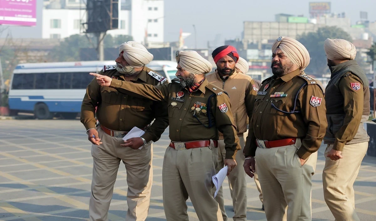पंजाब पुलिस ने बब्बर खालसा इंटरनेशनल के दो सदस्यों को गिरफ्तार किया