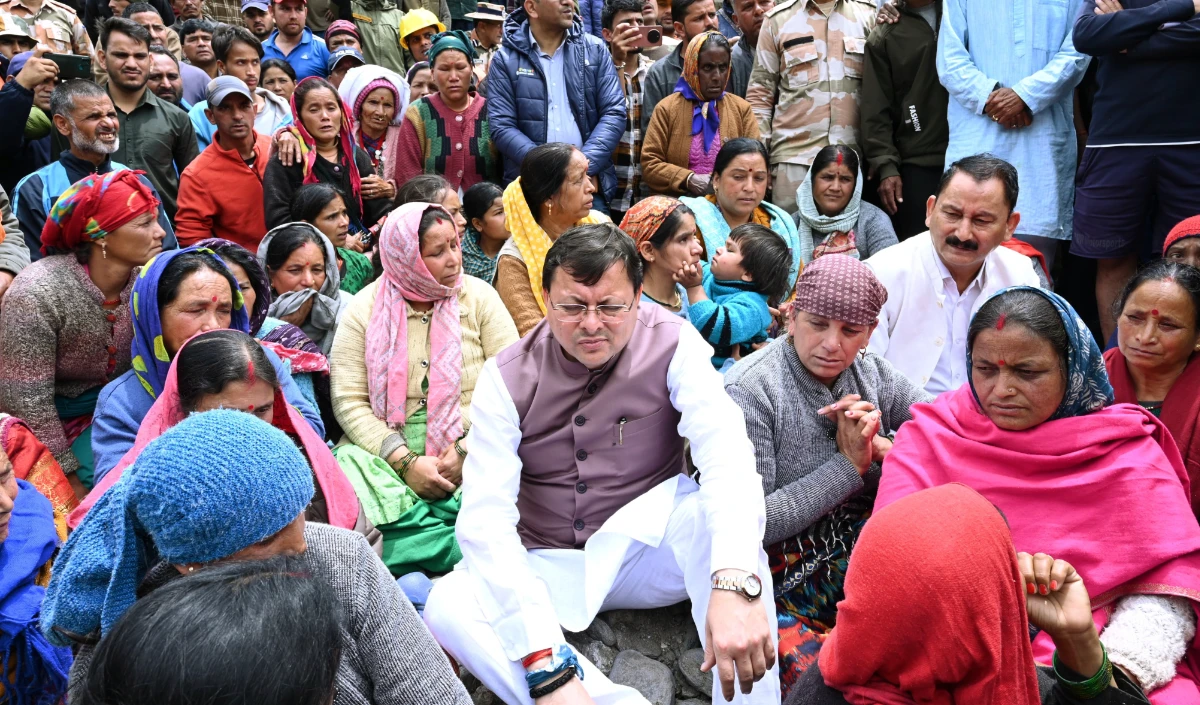 5 लाख का वादा, 5 हजार की थमाई मदद, Uttarkashi में फूटा पीड़ित परिवारों का गुस्सा