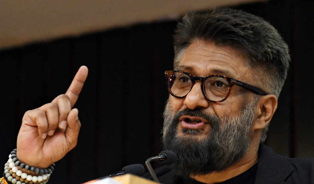 Bollywood Wrap Up | The Bengal Files पर मचे बवाल पर Vivek Agnihotri ने की प्रेस कॉन्फ्रेंस, विवाद पर दिया जवाब