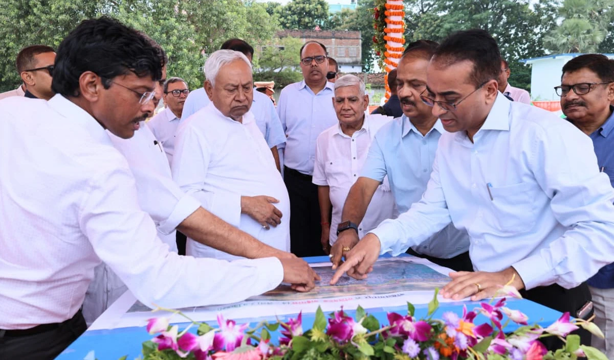 पटना को सीएम नीतीश की 1433 करोड़ की सौगात, छह विकास योजनाओं का शिलान्यास