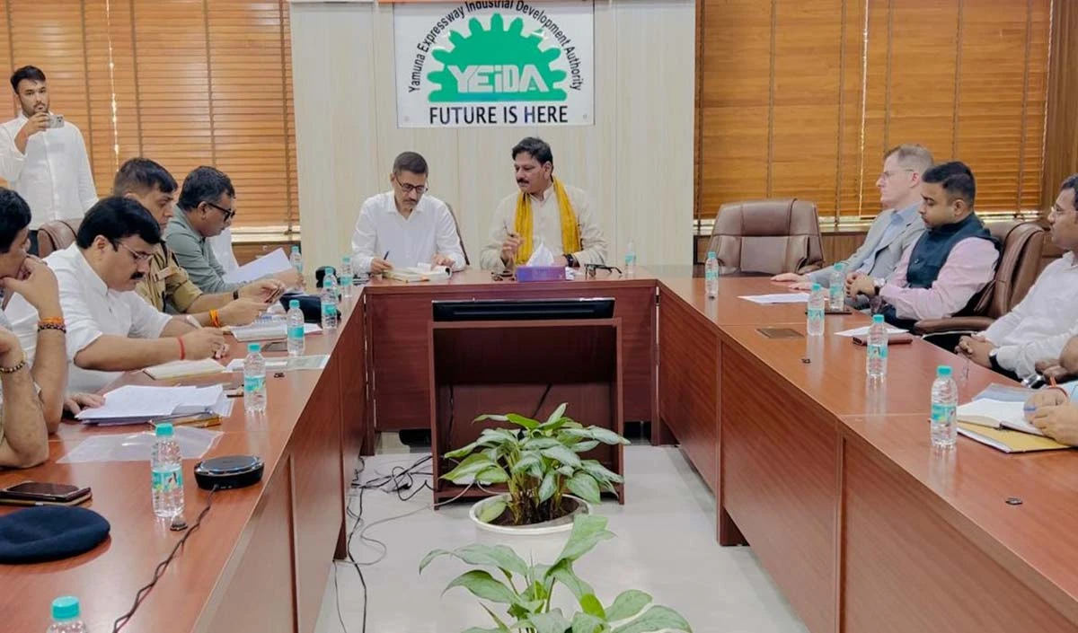 प्रभावित परिवारों के लिए अब तक पर्याप्त कौशल विकास केन्द्र स्थापित न होना गंभीर चिंता का विषय