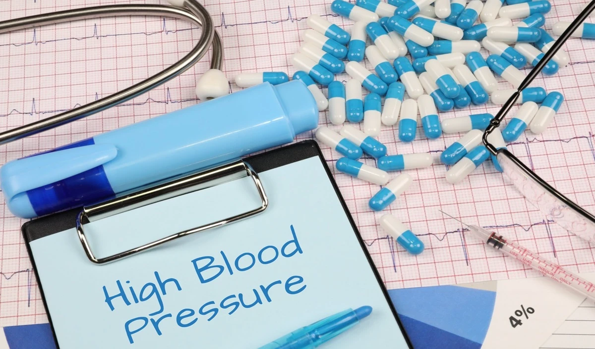 Health Tips: हाई बीपी के मरीज रक्तदान करते समय ध्यान रखें ये बातें, जानिए क्या कहते हैं एक्सपर्ट