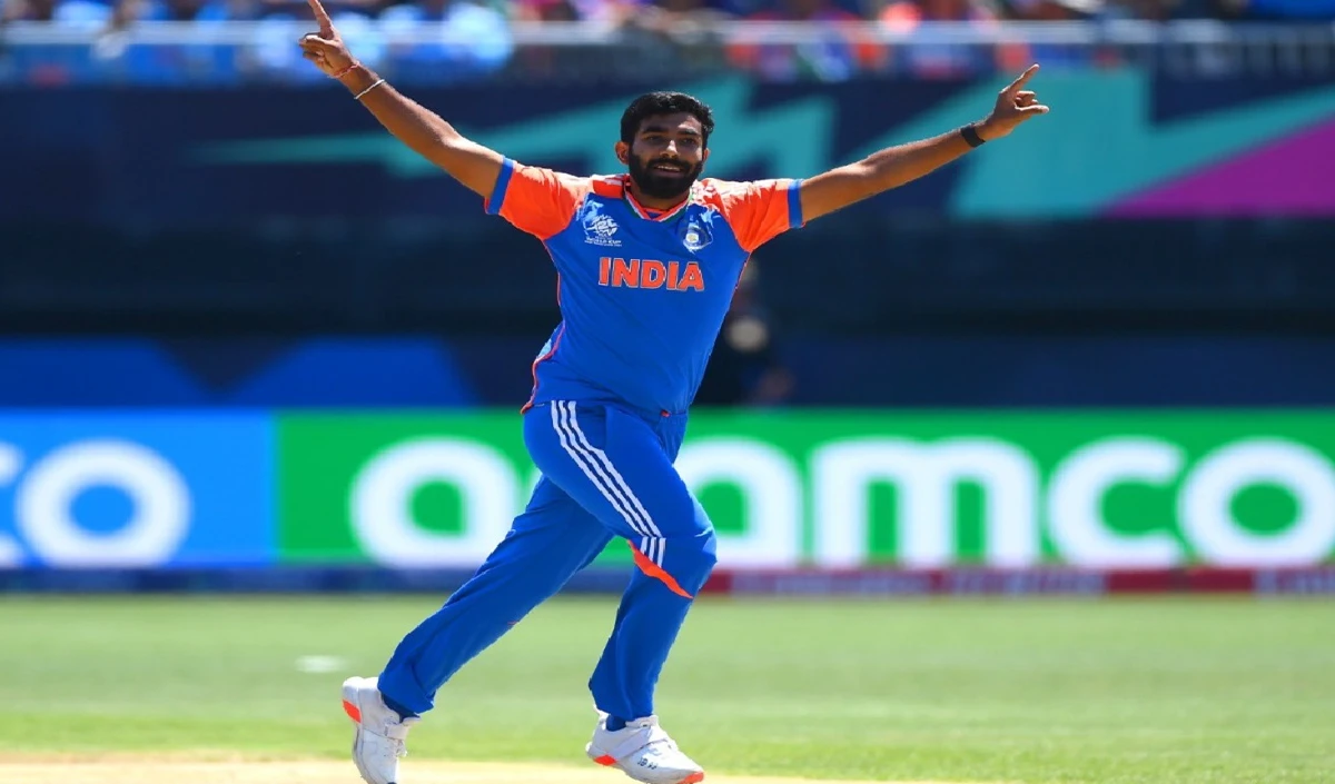 IND vs PAK: जसप्रीत बुमराह ने तोड़ा भुवनेश्वर कुमार का रिकॉर्ड, ऐसा करने वाले चौथे भारतीय बने