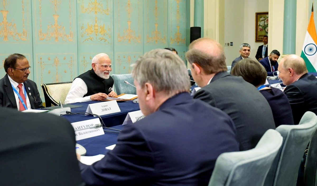 पुतिन के साथ बीच बैठक मोदी ने कहा कुछ ऐसा, चौंके ट्रंप