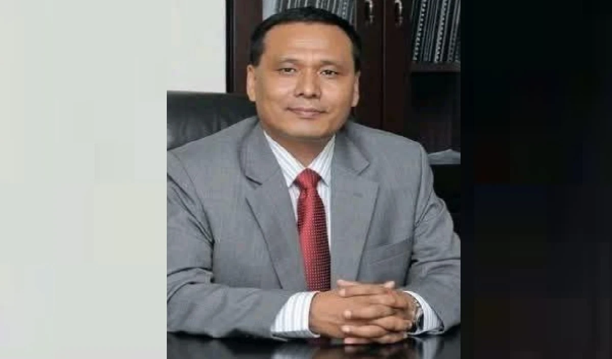 नेपाल को ‘अंधकार’ युग से निकालने वाला इंजीनियर संभालेगा देश की कमान? Gen-Z ग्रुप में PM को लेकर पड़ी फूट