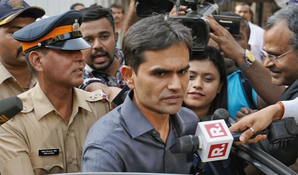 दिल्ली HC ने समीर वानखेड़े को घेरा, शाहरुख खान की कंपनी Red Chillies Entertainment पर मानहानि याचिका पर सवाल