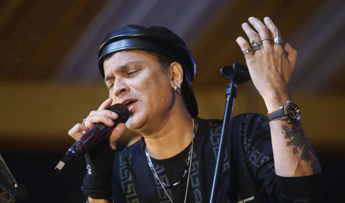 Zubeen Garg death | आदिल-पापोन से प्रीतम तक, जुबिन गर्ग के असमय निधन पर सितारे स्तब्ध, बोले- ‘एक युग का अंत’!