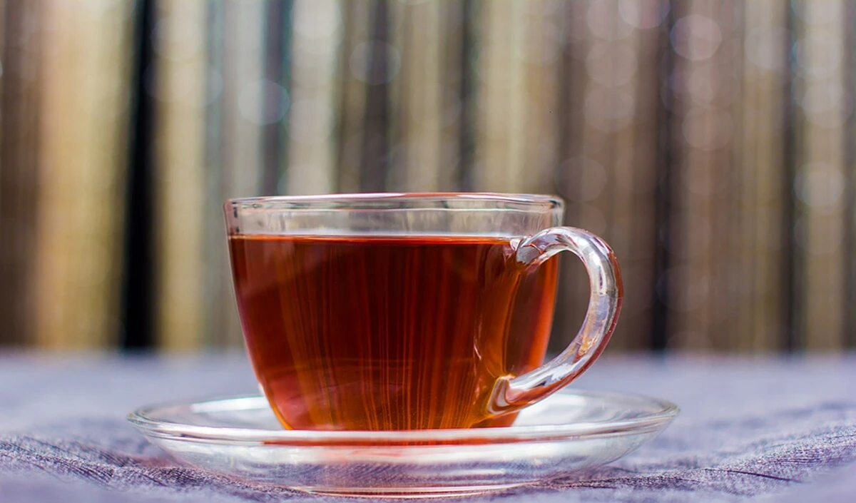 Health Tips: सुबह की चाय को दें हेल्दी ट्विस्ट, चीनी नहीं, ये 3 खास चीजें मिलाएं
