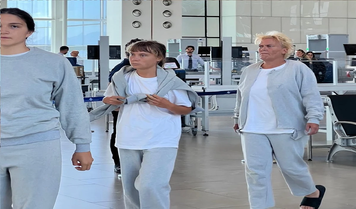 ग्रेटा थुनबर्ग और 170 गाजा कार्यकर्ताओं को इज़राइल ने जबरन भेजा, कहा- ‘सब नौटंकी’