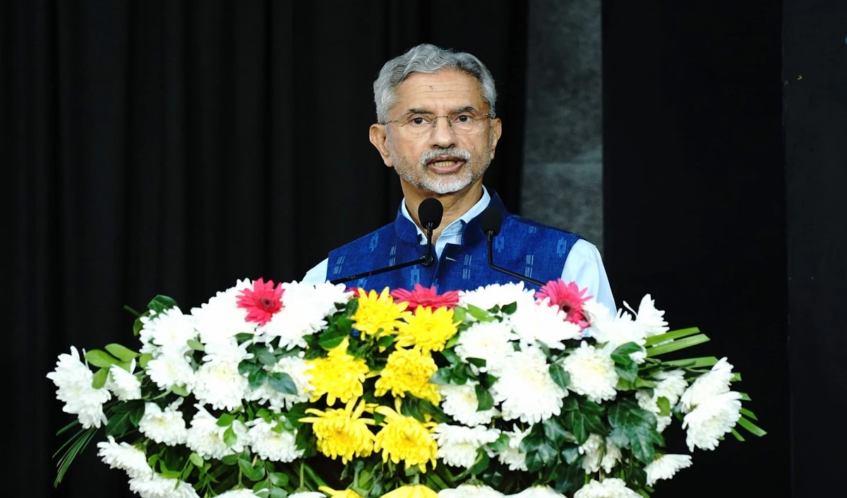 पड़ोसी अच्छे हो या नहीं…पाकिस्तान की धज्जियां उड़ाने वाला जयशंकर का बयान