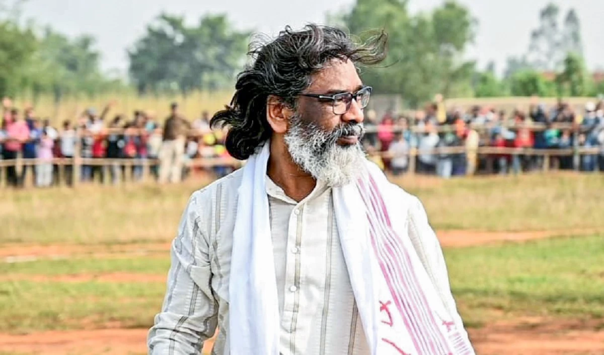 Jharkhand Blood Scandal । 5 बच्चों को HIV संक्रमित खून चढ़ा, CM ने सिविल सर्जन को किया सस्पेंड