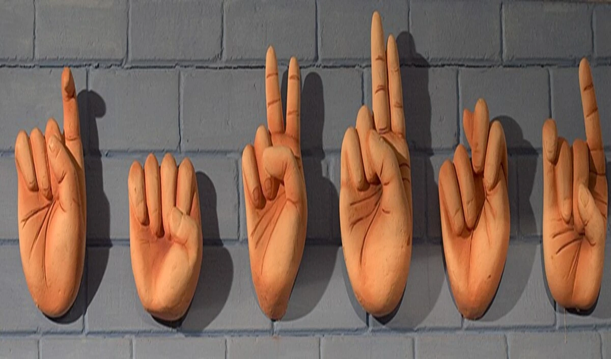 Kashyapa Mudra: रोज़ाना बस 10 मिनट कश्यप मुद्रा का अभ्यास, शरीर और मन को मिलेंगे अद्भुत फायदे