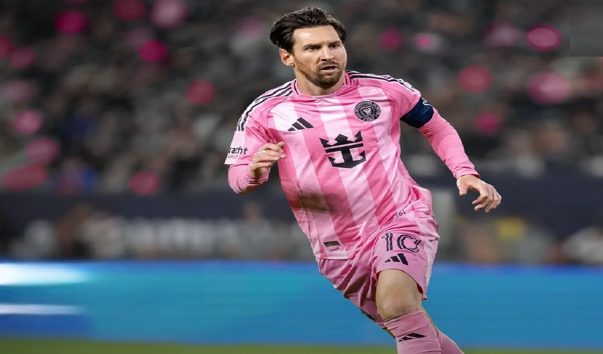 लियोनेल मेसी ने 38 की उम्र में बिखेरा जादू, हैट्रिक जड़कर जीता MLS 2025 का गोल्डन बूट