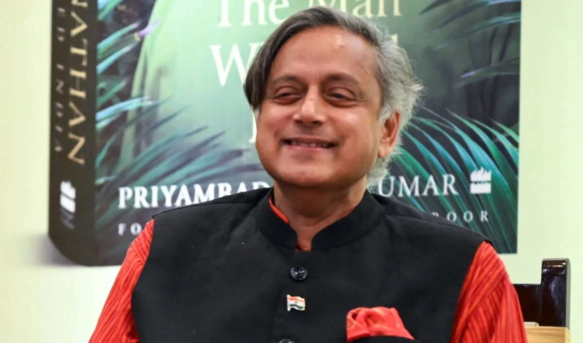भारत को लेकर दावे पर दावे करते हैं ट्रंप, शशि थरूर ने जवाब देते हुए कहा- अपने फैसले खुद करेंगे और..