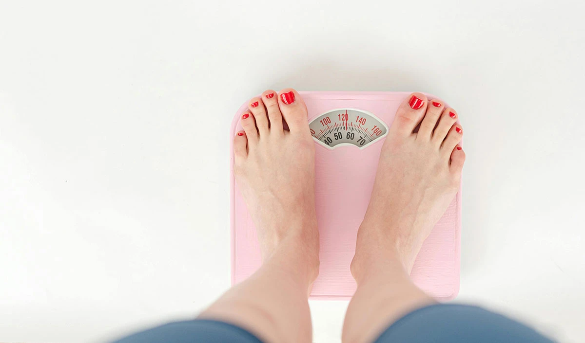 Health Tips: फेस्टिवल में भी वेट लॉस करना होगा आसान, बस आजमाएं ये आसान हैक्स