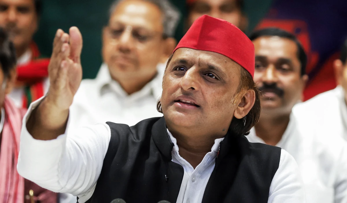 मोकामा हत्याकांड से गरमाई बिहार की सियासत, अखिलेश ने BJP से पूछा- जंगल राज या मंगल राज?