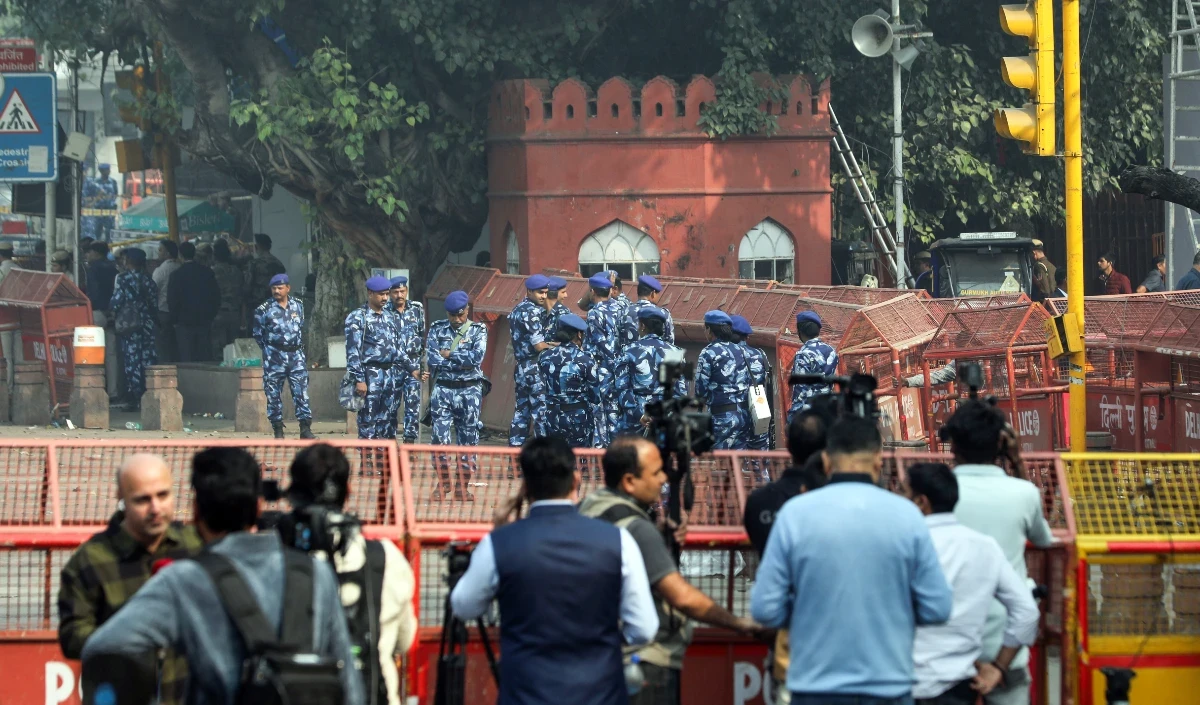 Delhi Red Fort blast: संदिग्धों की तीसरी कार की तलाश में जुटीं जांच एजेंसियां