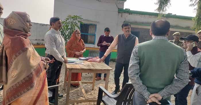 Ballia-नगर पालिका अध्यक्ष के कार्यों में कोई पावर सीज नहीं..डीएम बलिया ने किया स्पष्ट तो नपा अध्यक्ष ने किए कई सवाल