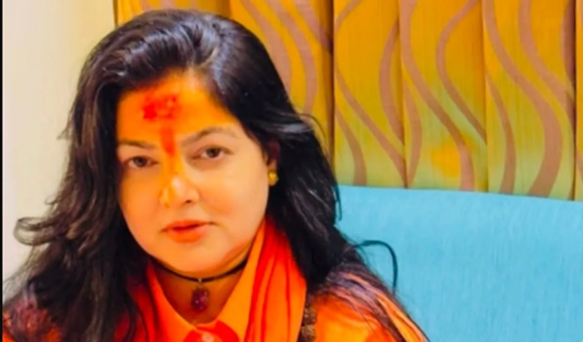 Mamta Kulkarni ने ‘दाऊद आतंकवादी नहीं’ बयान पर यू-टर्न! साध्वी बनने के बाद भी ड्रग्स और गैंगस्टर कनेक्शन?