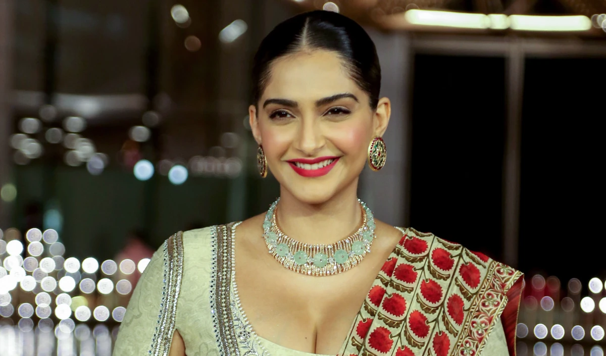 बॉलीवुड की ‘स्टाइलिश मॉम’ Sonam Kapoor का दूसरा बेबी जोय, वायु के बाद अब नन्हा मेहमान आएगा घर