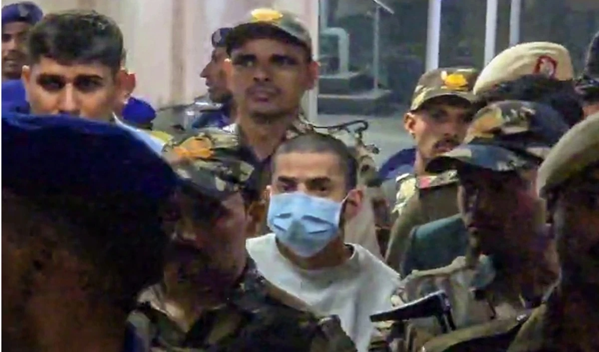 दुबई से ऑपरेट कर रहा शहजाद भट्टी, लॉरेंस-अनमोल की जान को खतरा, ISI कनेक्शन का शक